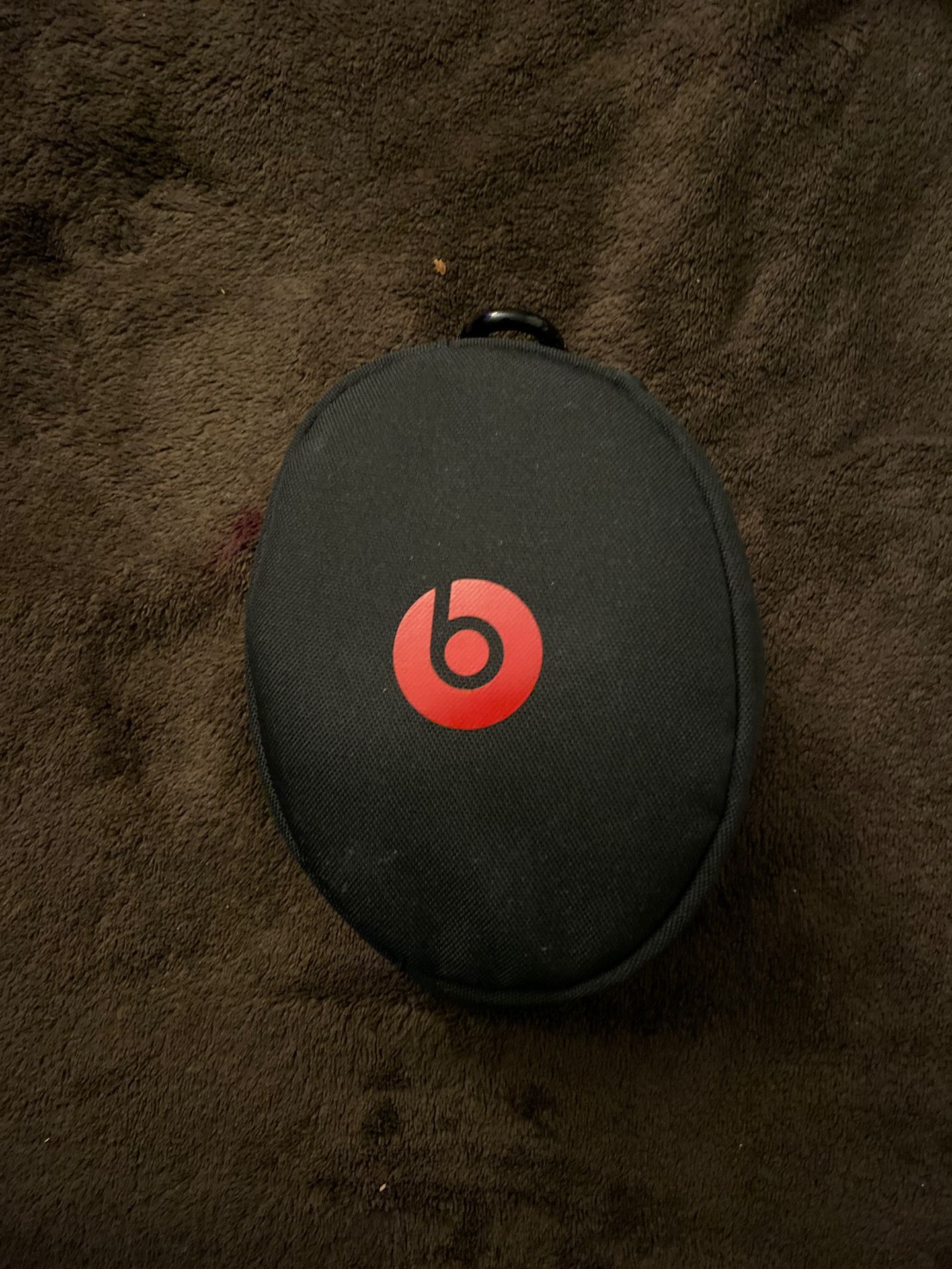 Beats solo 3 wireless headphones. Like new