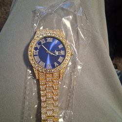 Lightweight Cubic Zirconia