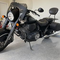 2016 Indian Chief Dark Horse