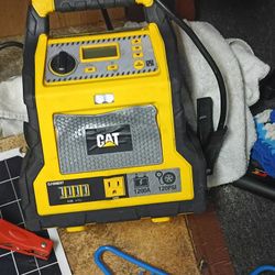 Cat Multi Compressor Charger 