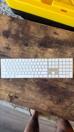 Apple wireless keyboard