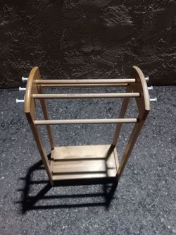 Wood towel hanger