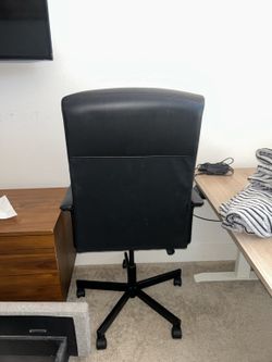 IKEA MILLBERGET Black Swivel Office Chair