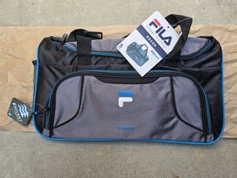 BNWT Fila Sport Duffel Racer Filatech EXOVENT Small 19x11x12"