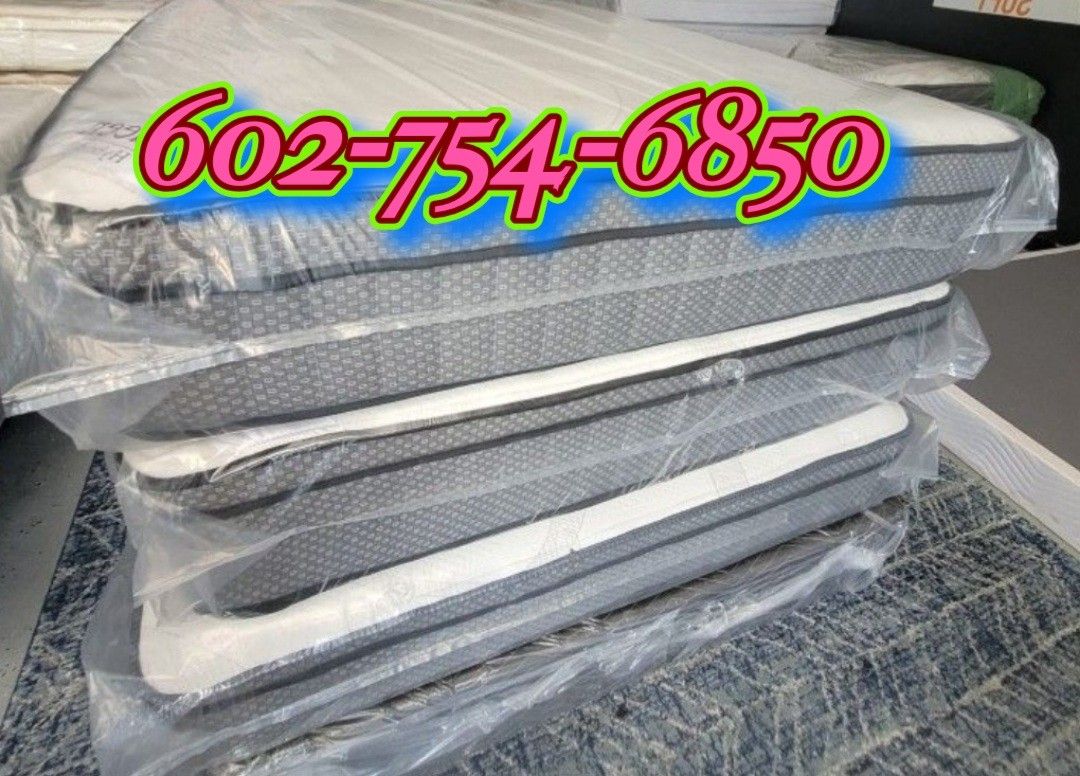 Queen Size Pillow Top Sets 