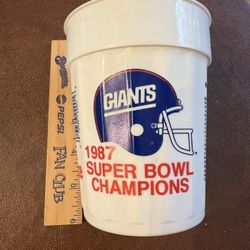 Plastic Cup from the NEW YORK GIANTS win Super Bowl XXI over DENVER BRONCOS 1987