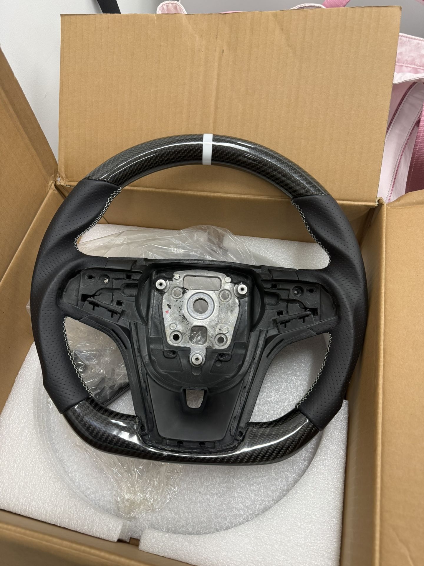 CHEVY CAMARO 2012-2015 CARBON FIBER STEERING WHEEL