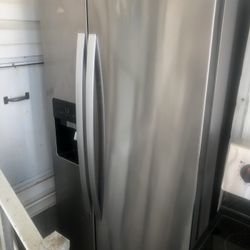 2 Refrigerators, Range, And Over The Range Microwave 