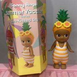 Sonny Angel Summer Vacation Pineapple