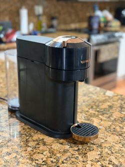 Nespresso Coffee Maker / Cafetera Nespresso
