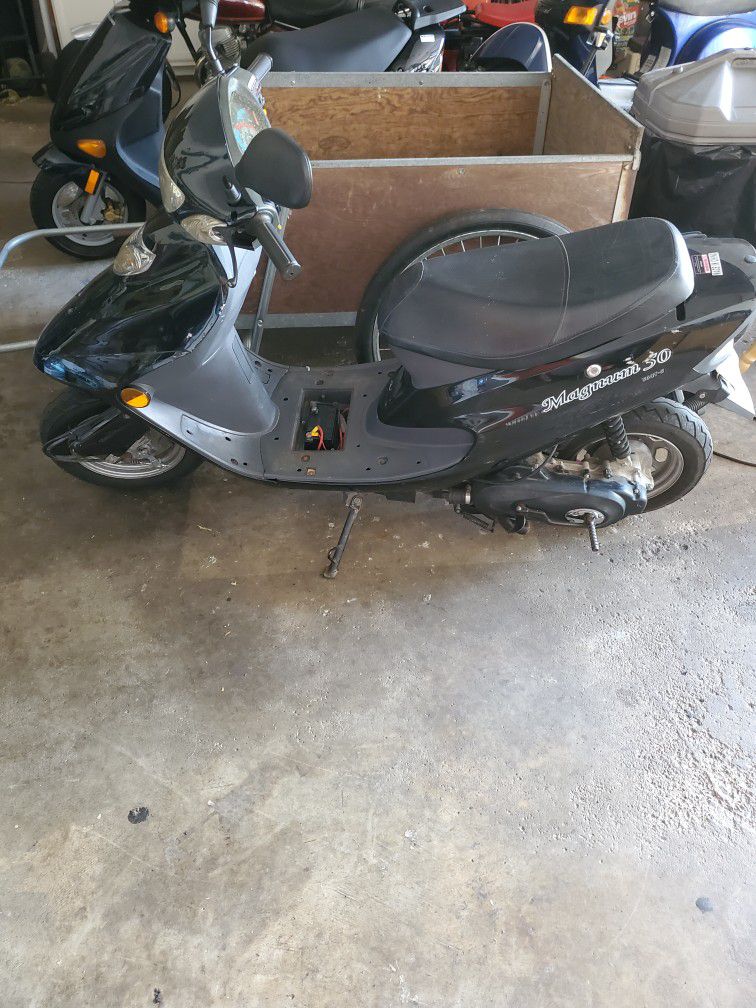 50cc Scooter Runs Great