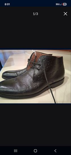 MENS GUCCI Leather GG Embossed Leather Chukka boots size 10