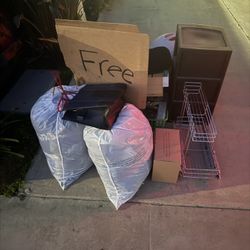 Free Stuff - Pick Up Only 