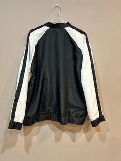 SF Giants wind breaker