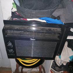 5,000 BTU Air Conditioner