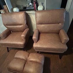2 Chairs Brand new