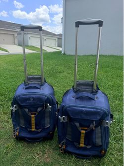 Selling Eagle Creek Carry-On Suitcase – 23” x 15” x 9”