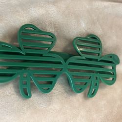Party glasses shamrock green 