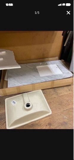 LOW PRICE MOVING- REAL STONE $800 RETAIL MARBLE STONE COUNTERTOP + FREE NEW SINK INCLUDED + BACKSLASH