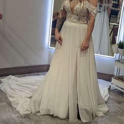Size 12 Wedding Dress And Veil