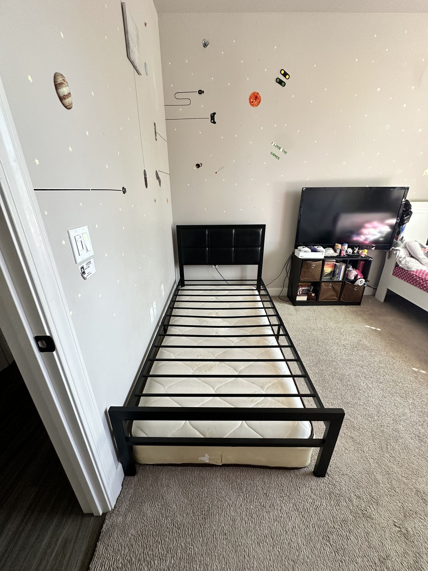 Twin size bed and frame
