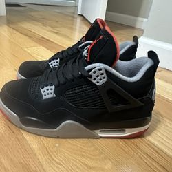 Jordan 4 Bred 