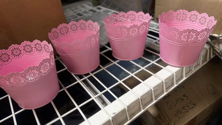 Metal Pink Pot 