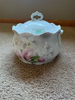 Antique Vienna Austria Porcelain Covered Serving Bowl – Pink Roses
