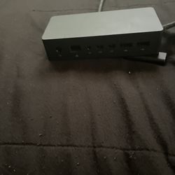 Surface Dock  $10