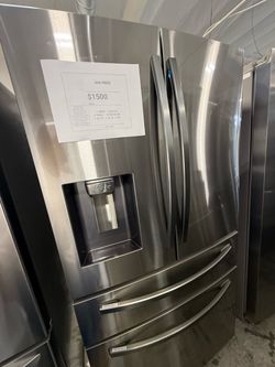 Samsung French Door Refrigerator RF28R7201SR