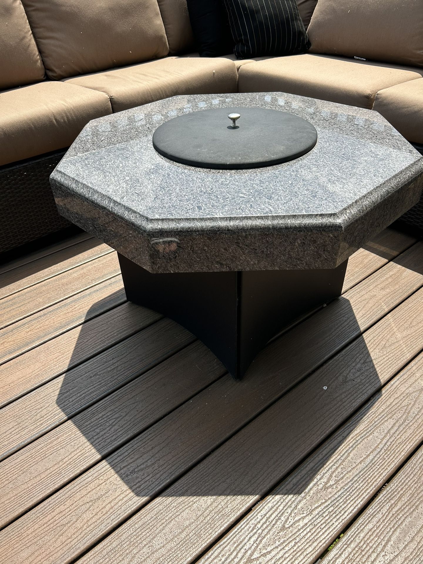 Oriflamme 32” Octagon Gas Fire Table