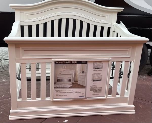 Bradley 4-in-1 Crib