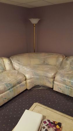 Hendredon sectional