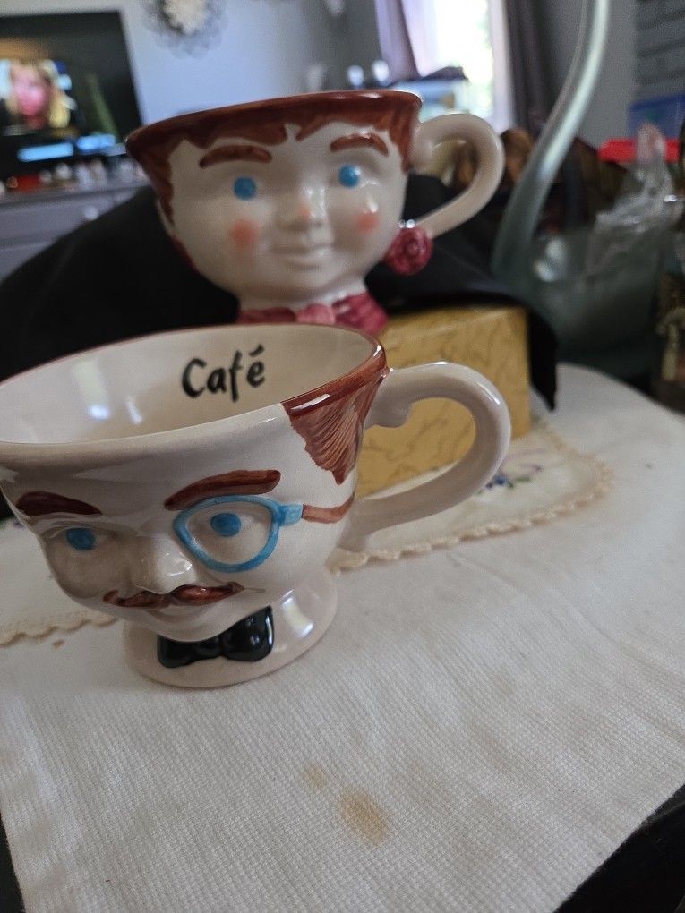 Vtg " CBK Face Mug Set"