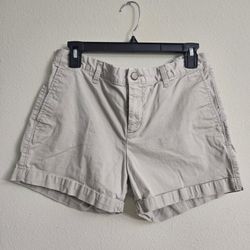 Khakis By Gap Girlfriend 4in Short Size 8