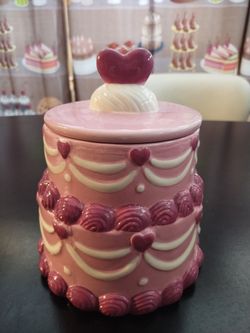 7" Ceramic Pink Cake Container Decor