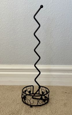 Decorative Metal Toilet Paper Holder – Great Condition