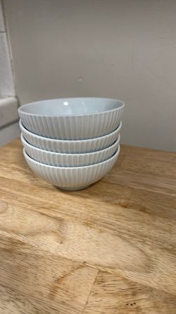 Set of 4 Light Blue Ribbed Ceramic Bowls