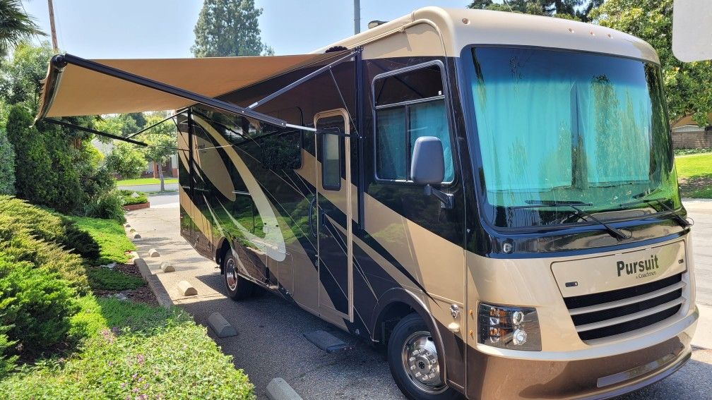 2017 Coachman 30FW