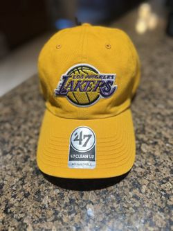 Men’s Adjustable LA Lakers cap -WHITTER
