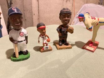 Assorted bobble heads - Allen Iverson