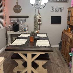 Farmhouse Table 