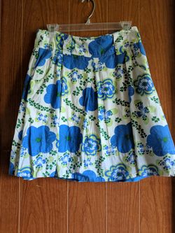 Delias Skirt Size 6