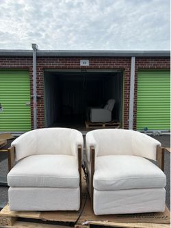 New Henredon Wynn Swivel Chairs (FLASH SALE)