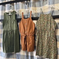 Girls Summer Dresses - Size (7-8)