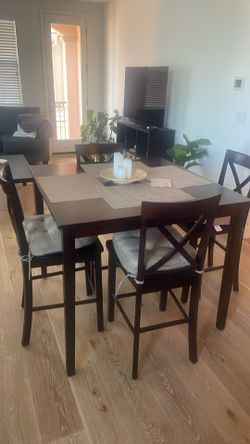 Tall Dinning Tall & Bar Stools