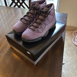 Jordan 11 Mojave