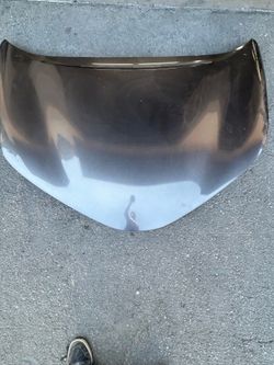 2020-21 Toyota C-HR XLE hood