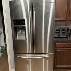 Samsung French Door Refrigerator-  Needs Repair