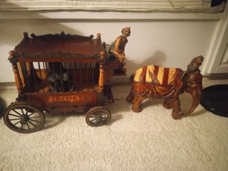 Vintage "BARNUM & BAILEY CIRCUS WAGON" 